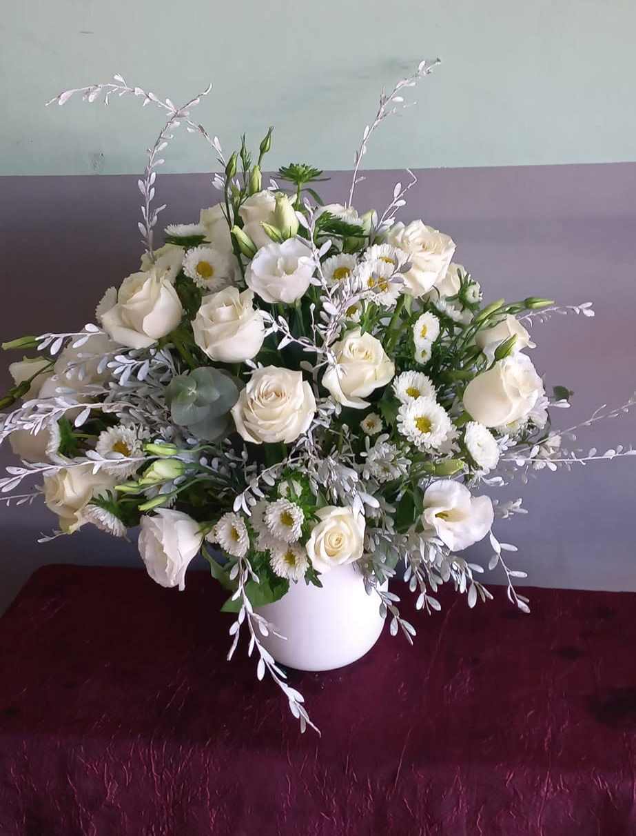 Seasonal floral work from Ronel's Bloemiste